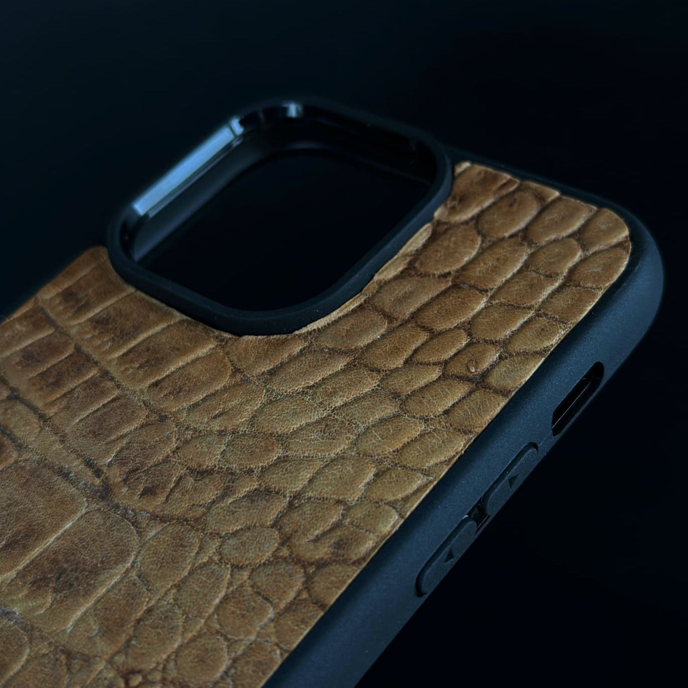 Husă Samsung din piele naturală cu imprimeu de Crocodil Cafeniu