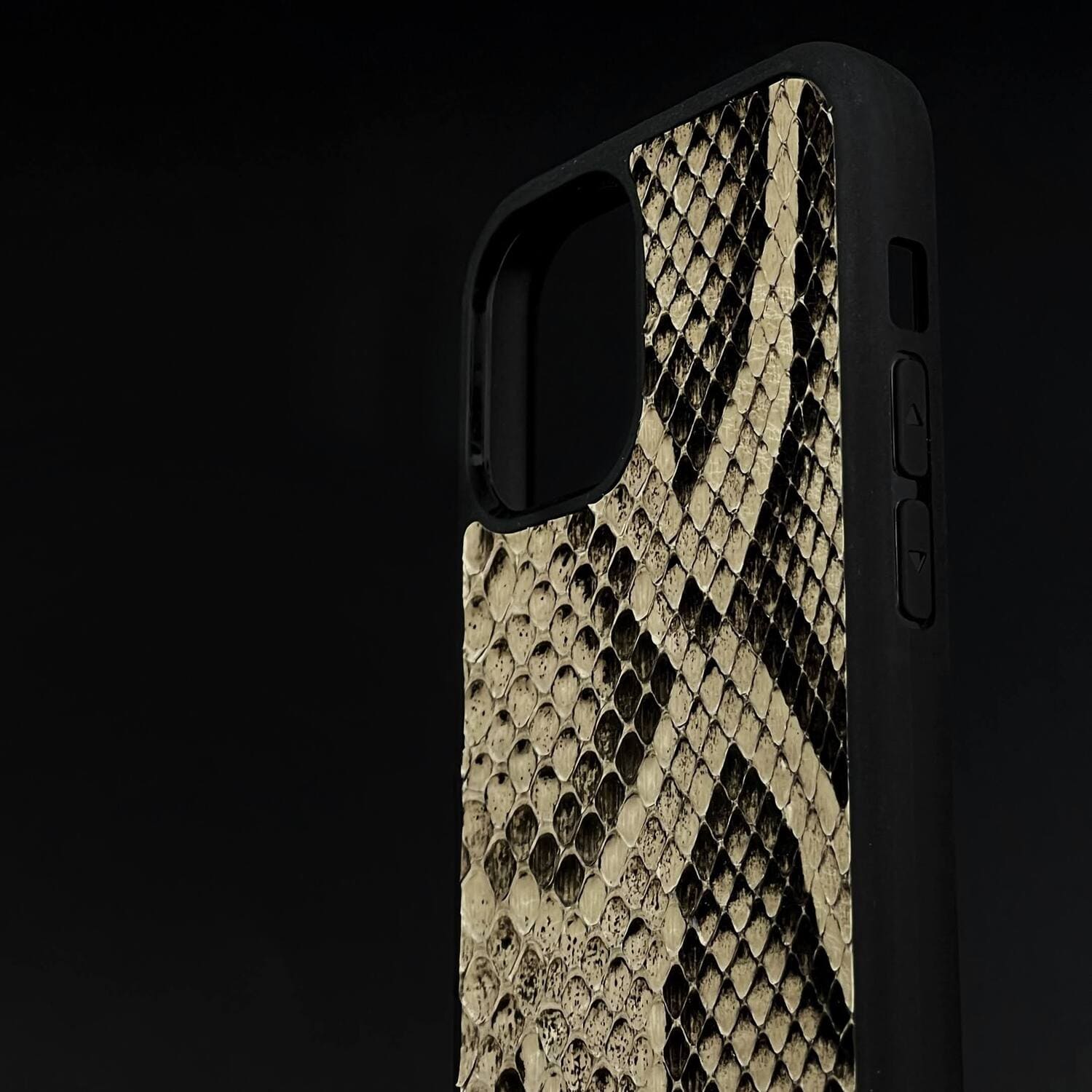 Husă iPhone din Piton Natural Galben/Negru