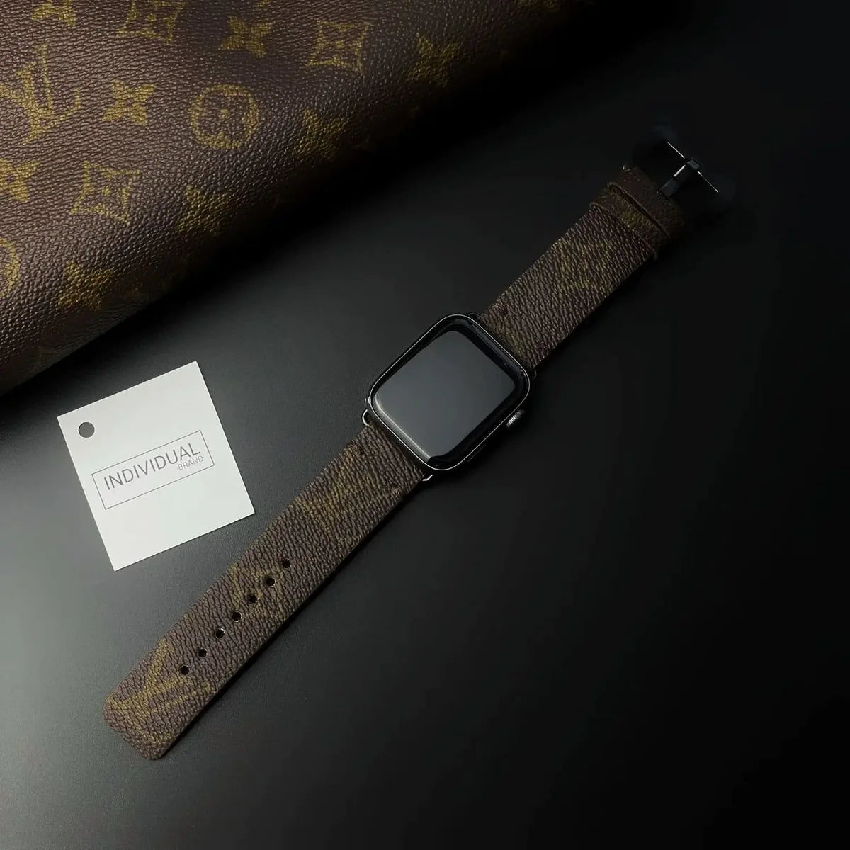 Curelușă Apple Watch LV Cafeniu