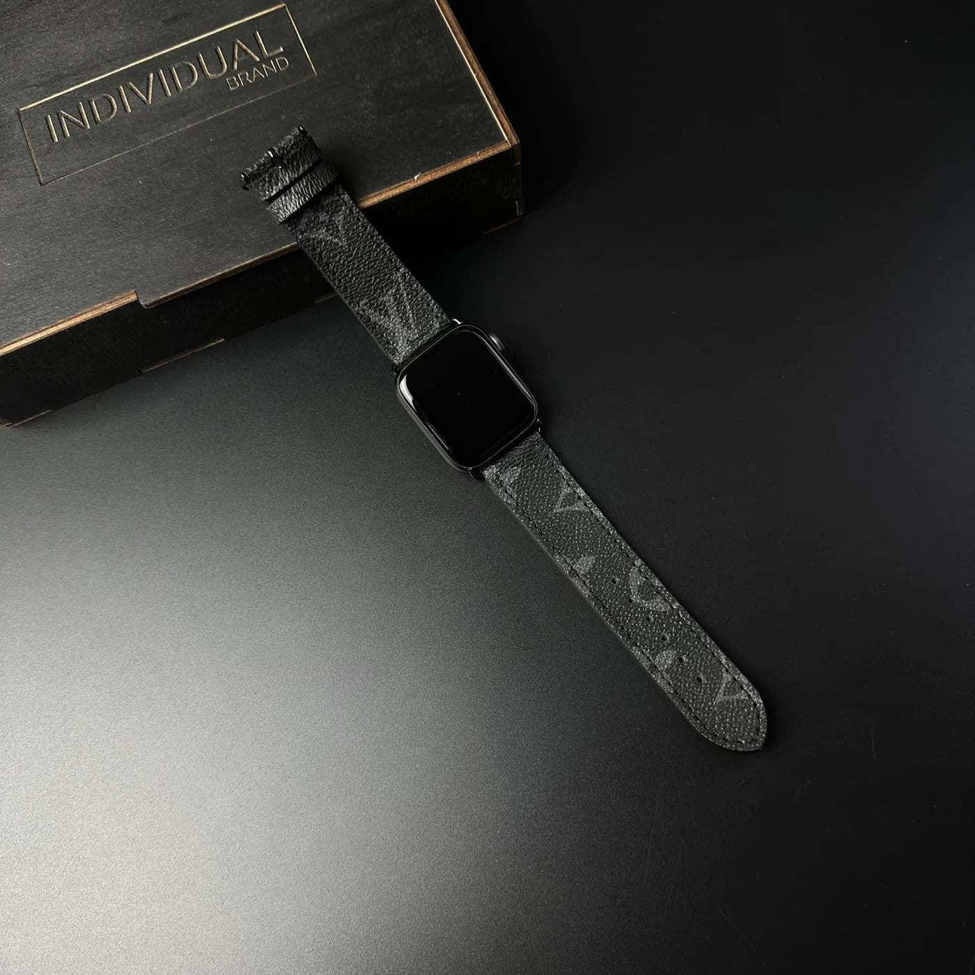 Curelușă Apple Watch LV Negru