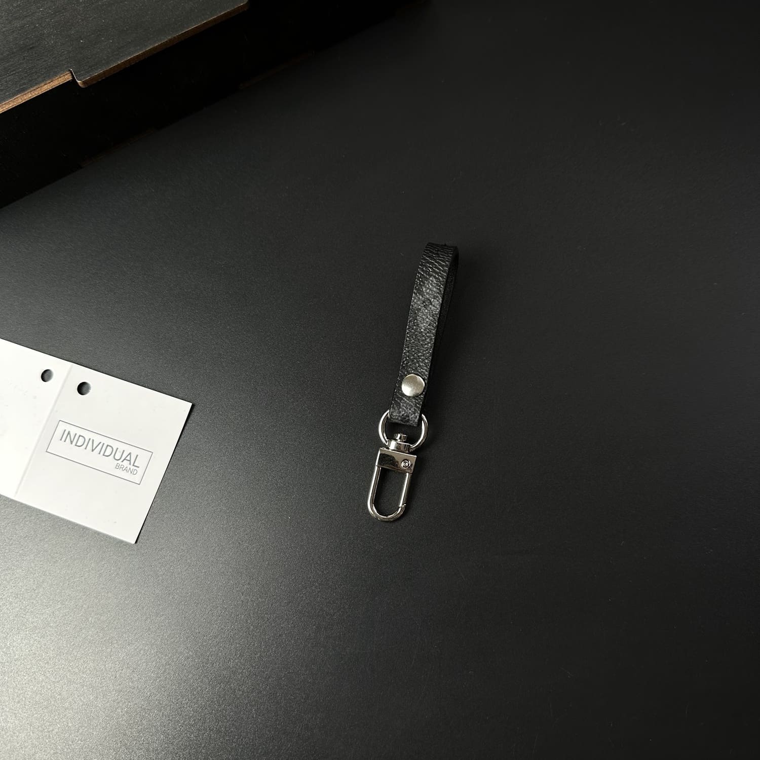 Breloc LV Mini Negru