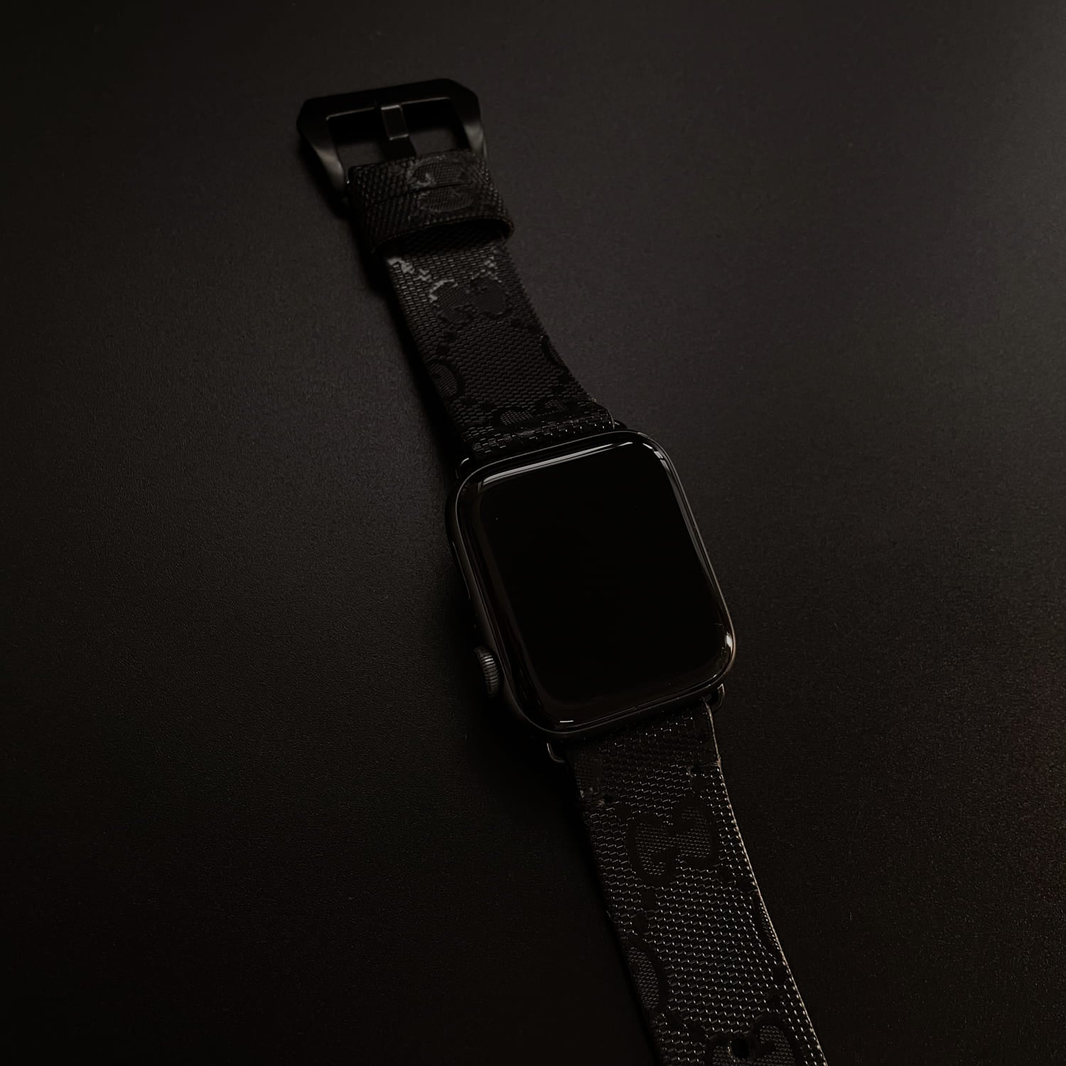 Curelușă GG Apple Watch Negru
