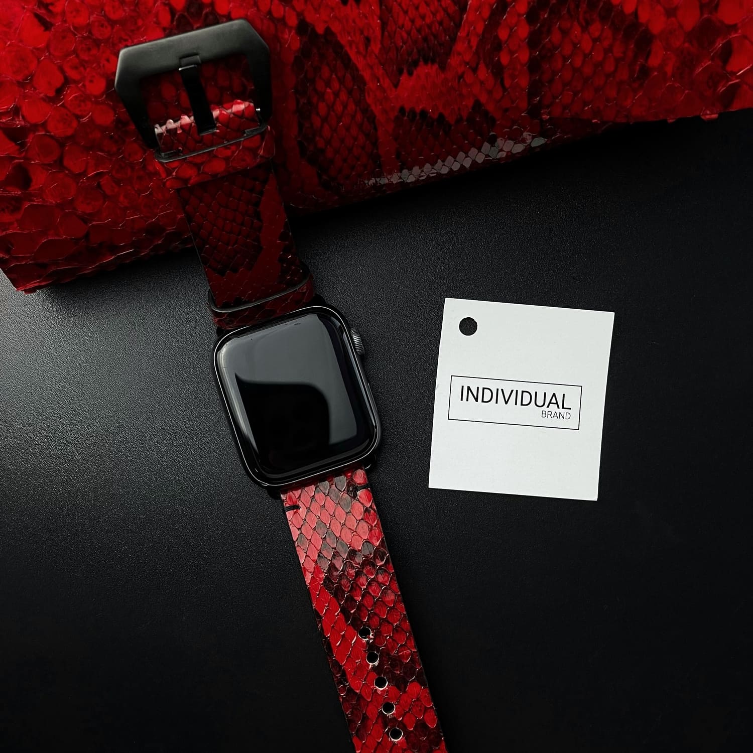 Curelușă Apple Watch din Piton Natural Roșu