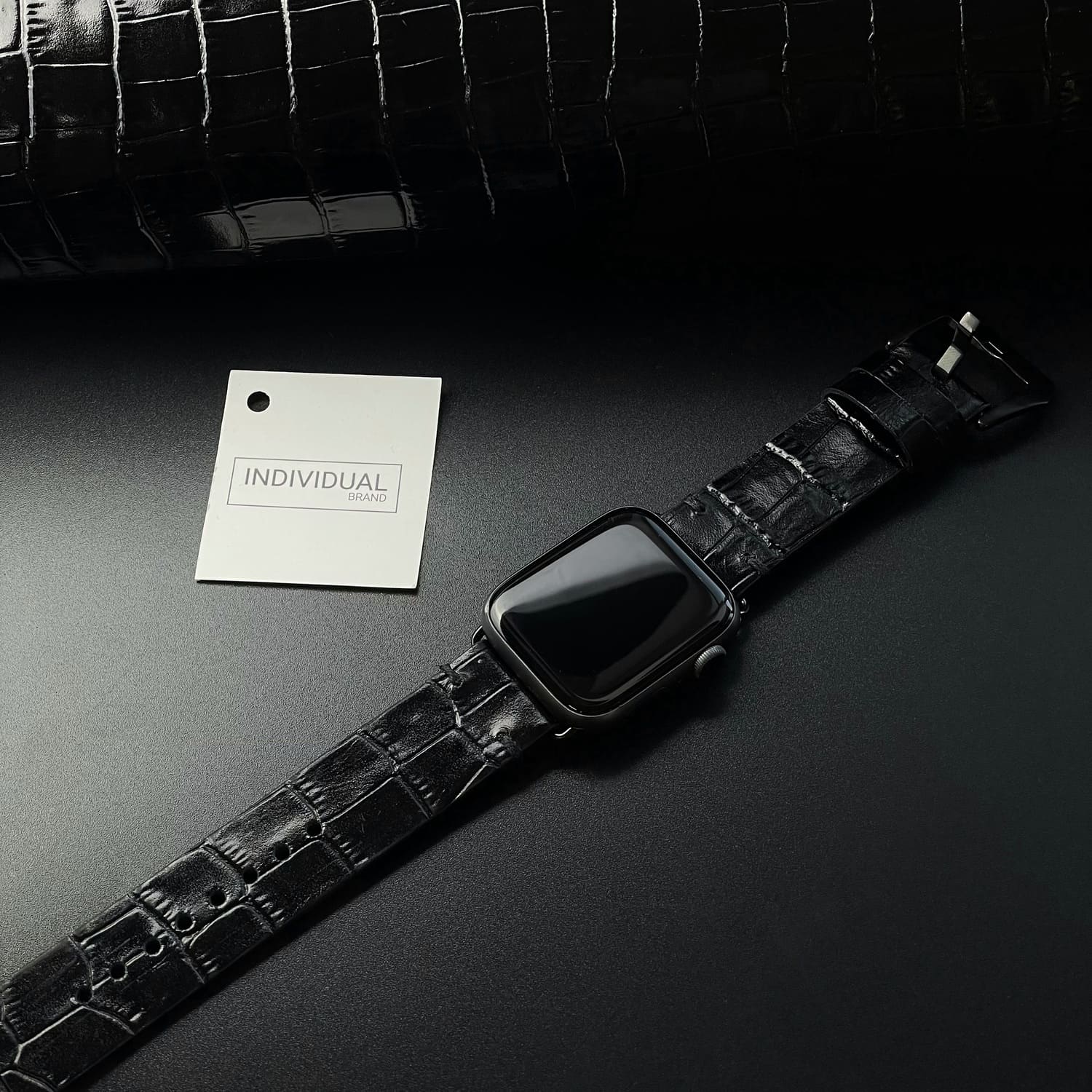 Curelușă Apple Watch din piele naturală cu imprimeu de Crocodil Negru