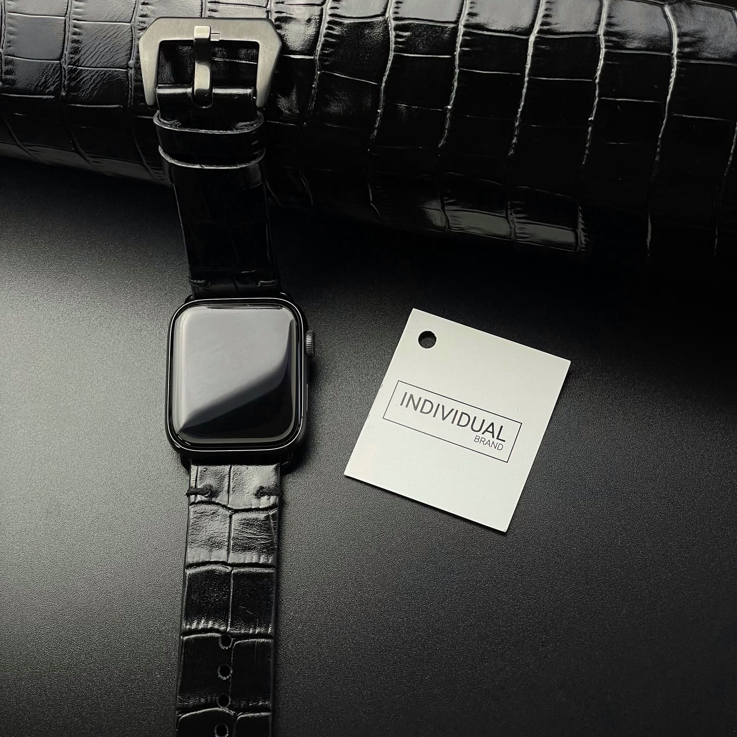 Curelușă Apple Watch din piele naturală cu imprimeu de Crocodil Negru