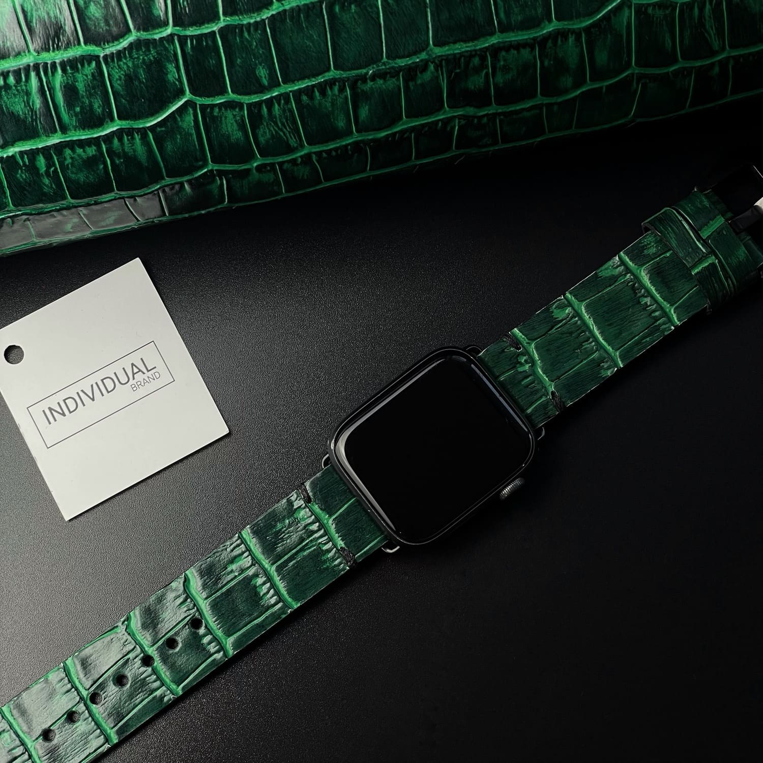 Curelușă Apple Watch din piele naturală cu imprimeu de Crocodil Verde