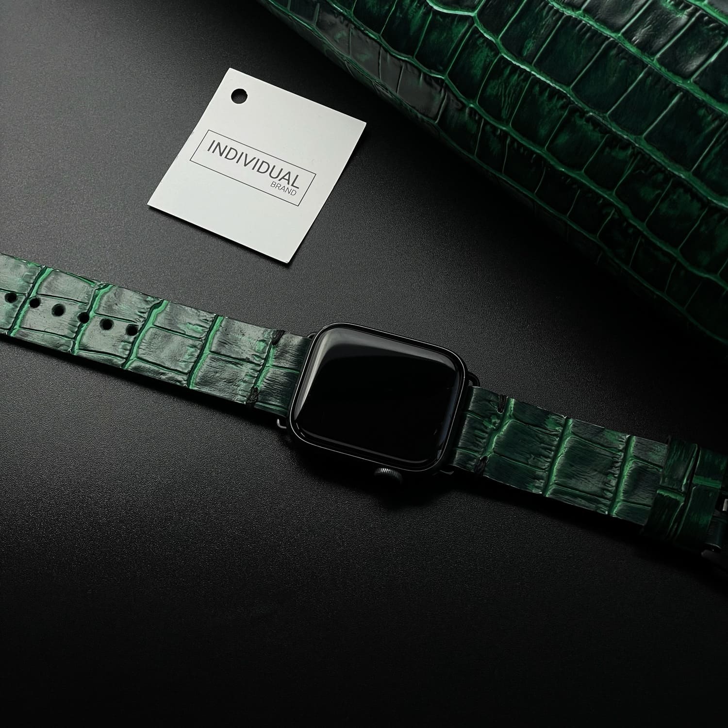 Curelușă Apple Watch din piele naturală cu imprimeu de Crocodil Verde