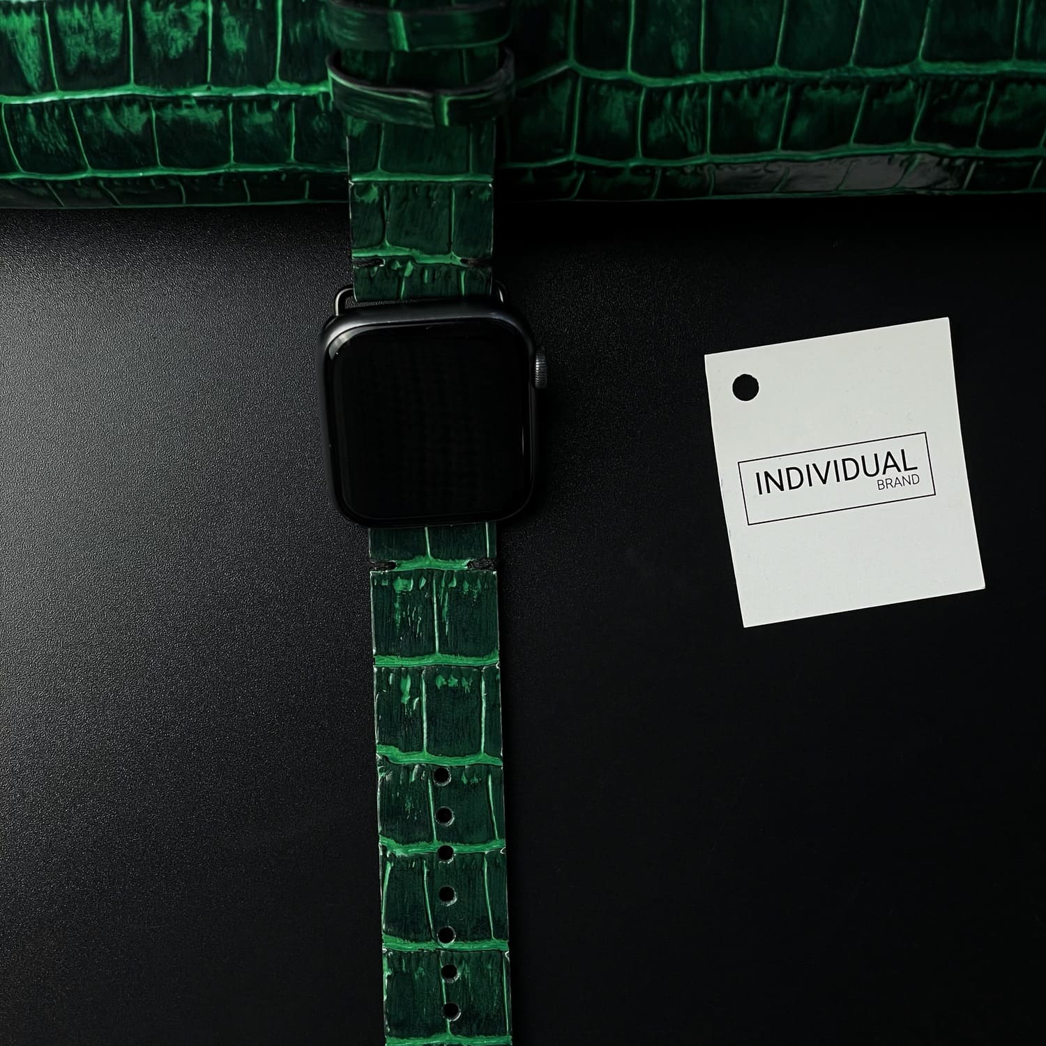 Curelușă Apple Watch din piele naturală cu imprimeu de Crocodil Verde