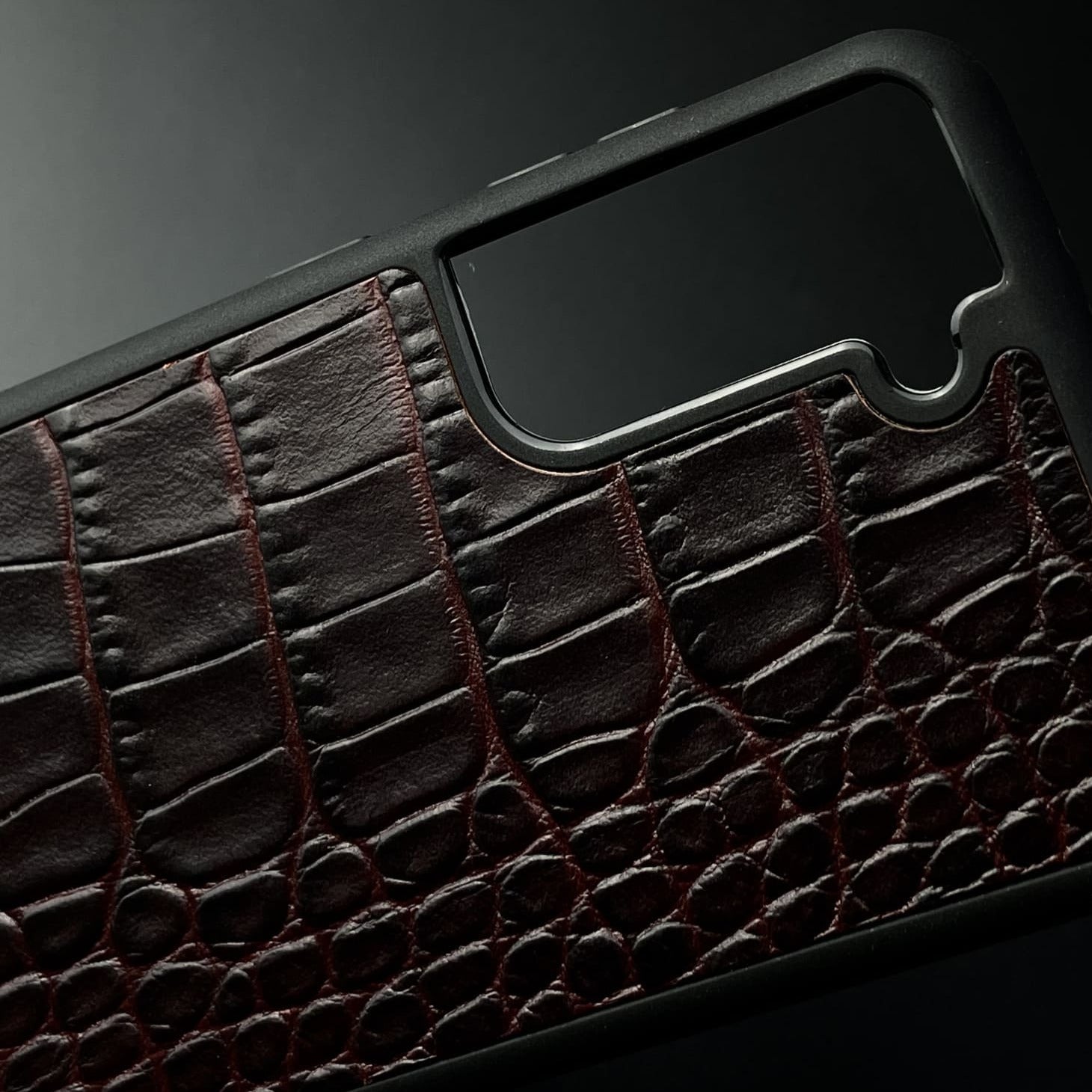 Husă Samsung din piele naturală cu imprimeu de Crocodil Roșu