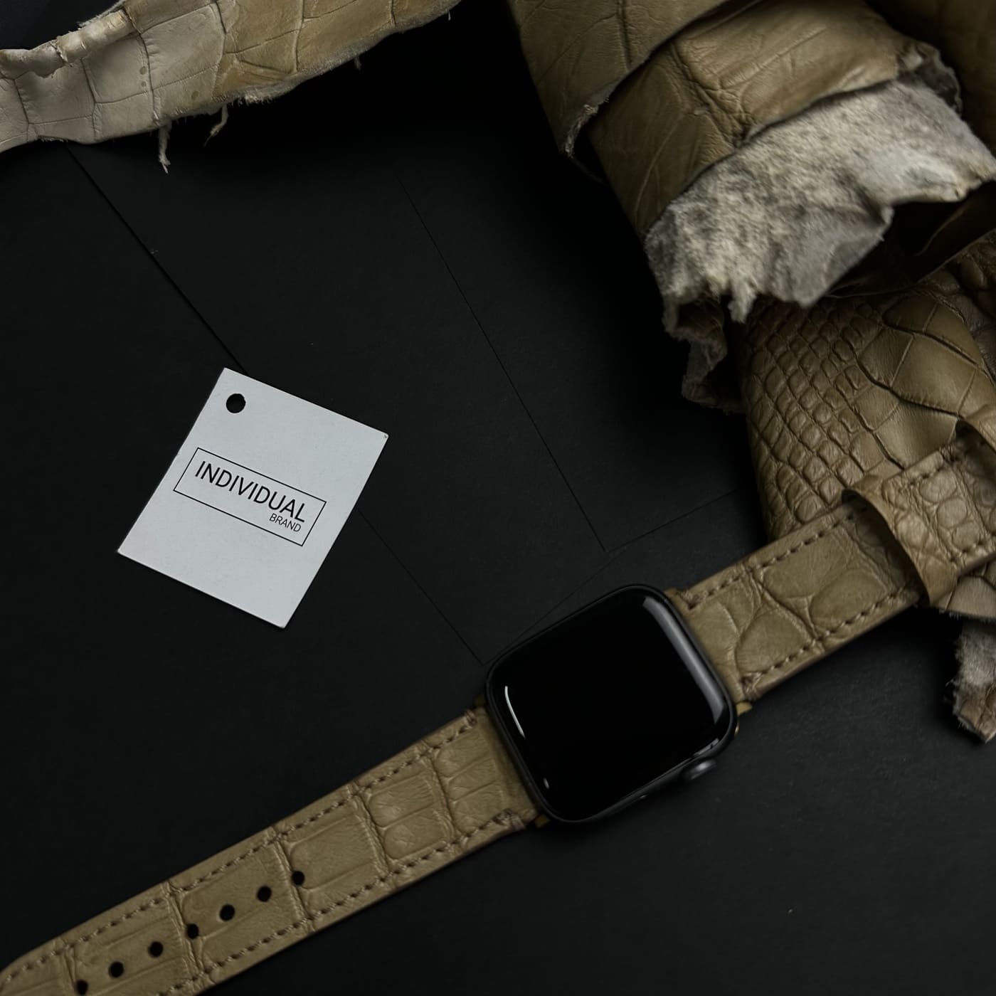 Curelușă Apple Watch din Crocodil Natural Bej Cusut