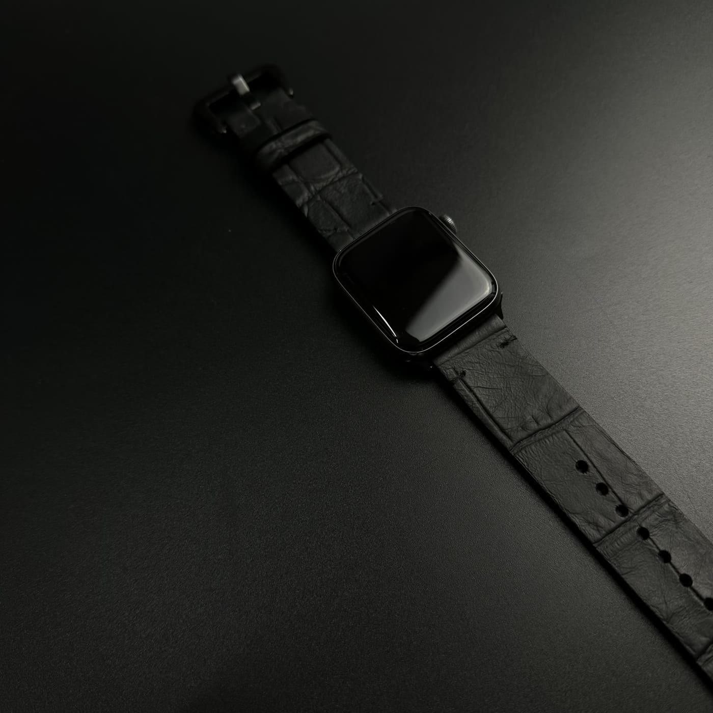Natural leather watch strap with crocodile print Matte Black