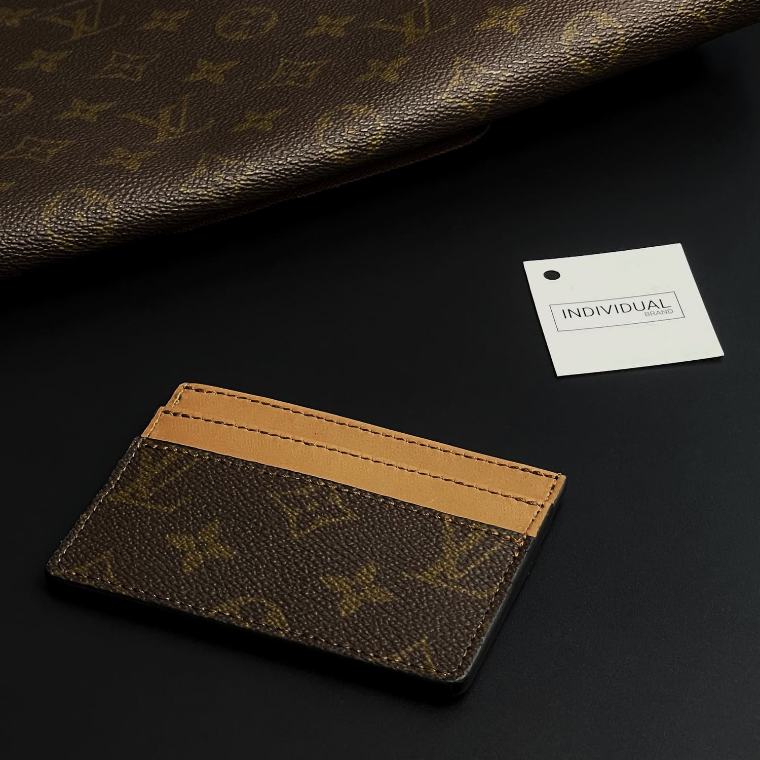 Card Holder LV