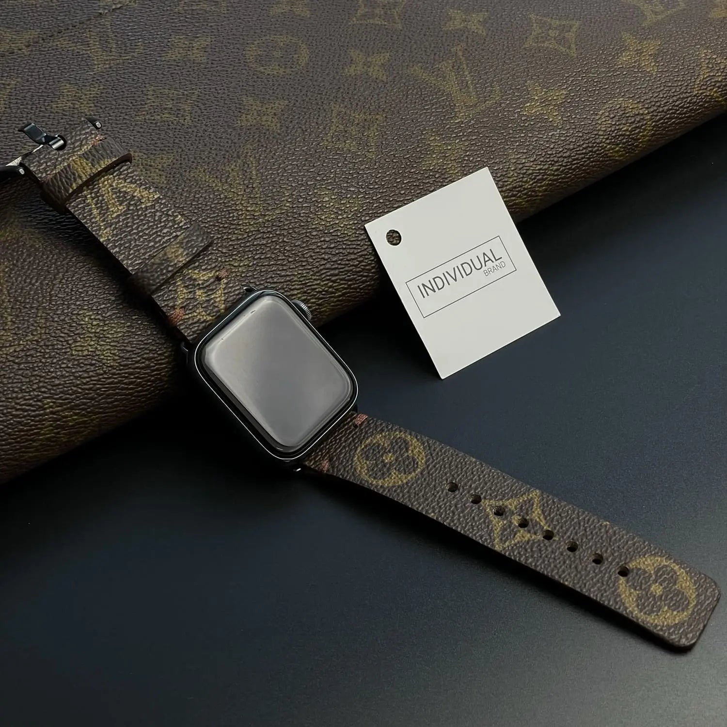 Curelușă LV Apple Watch