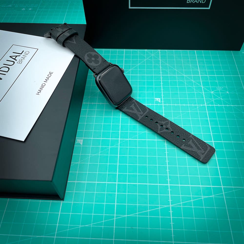 Curea Apple Watch LV Negru