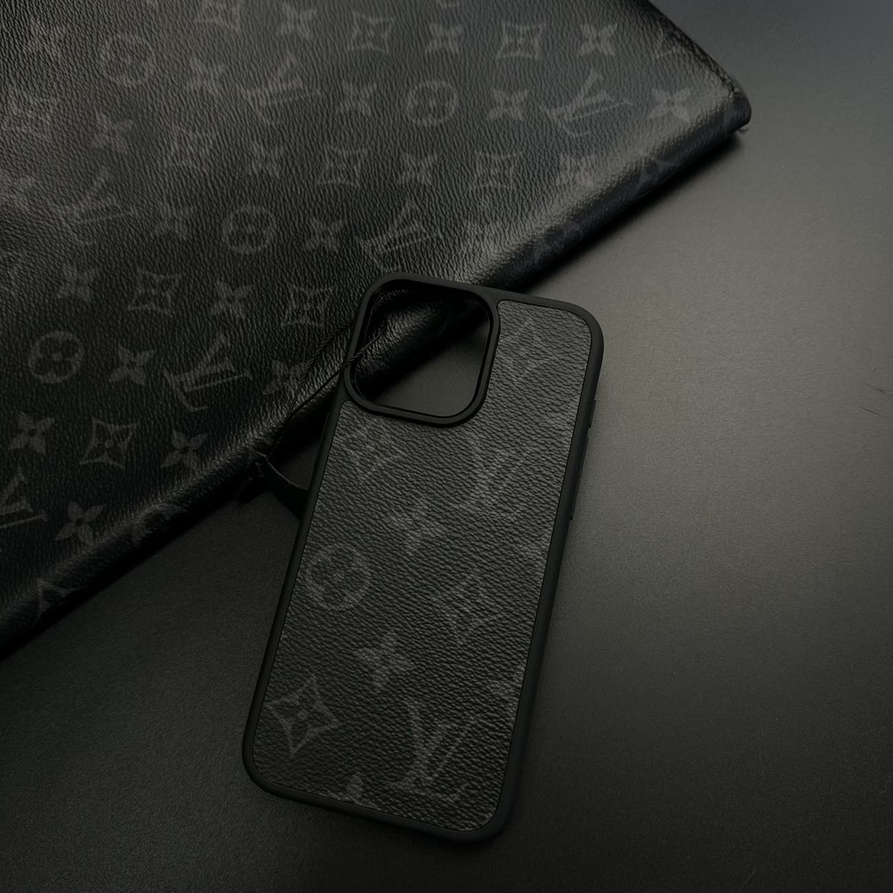 Husă iPhone LV Negru